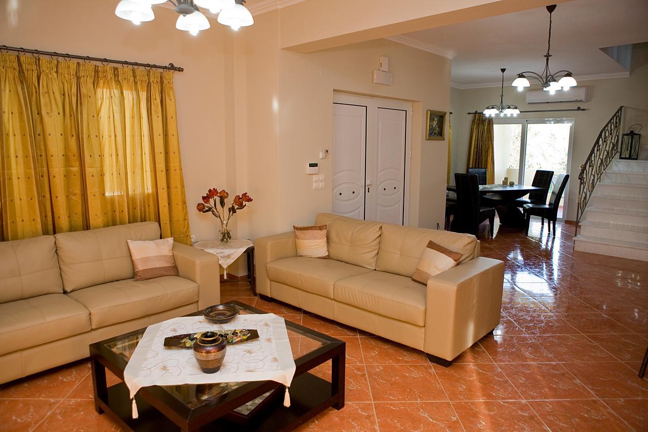 Villa Clio Armenoi  Room photo